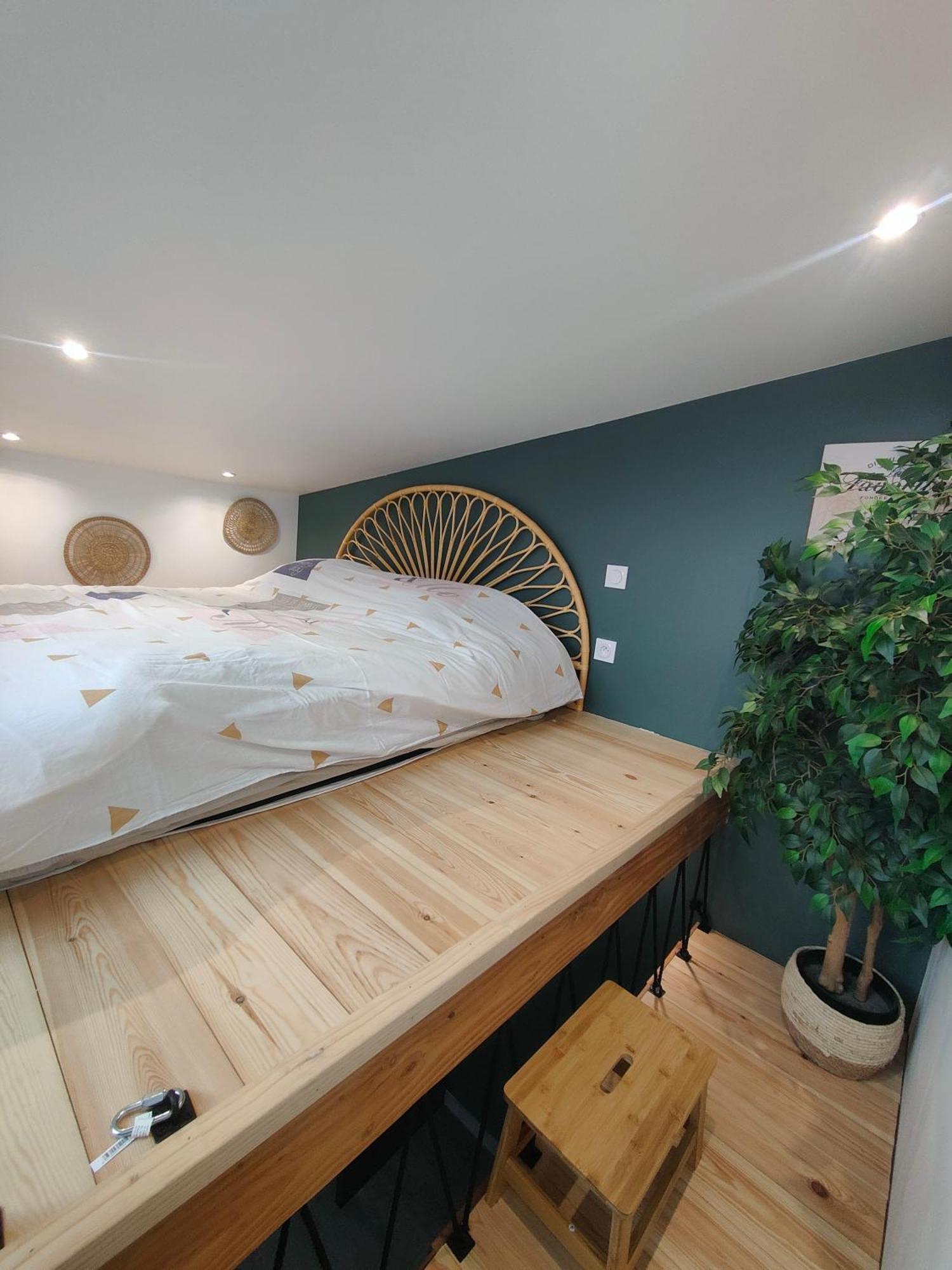 Willa Tiny House Avec Jardin Et Acces Piscine Chauffee Saint-Médard-en-Jalles Zewnętrze zdjęcie